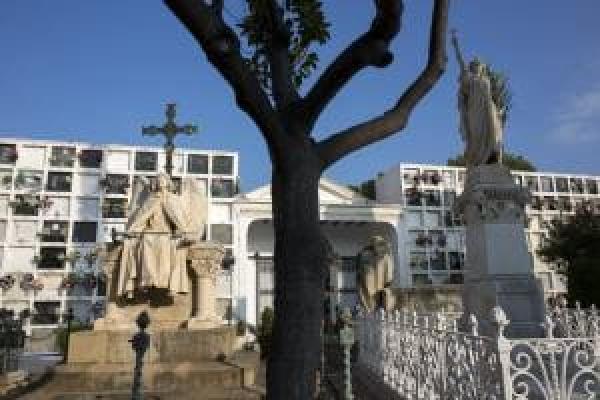 Cementerio Sigtes Sant Sebastià